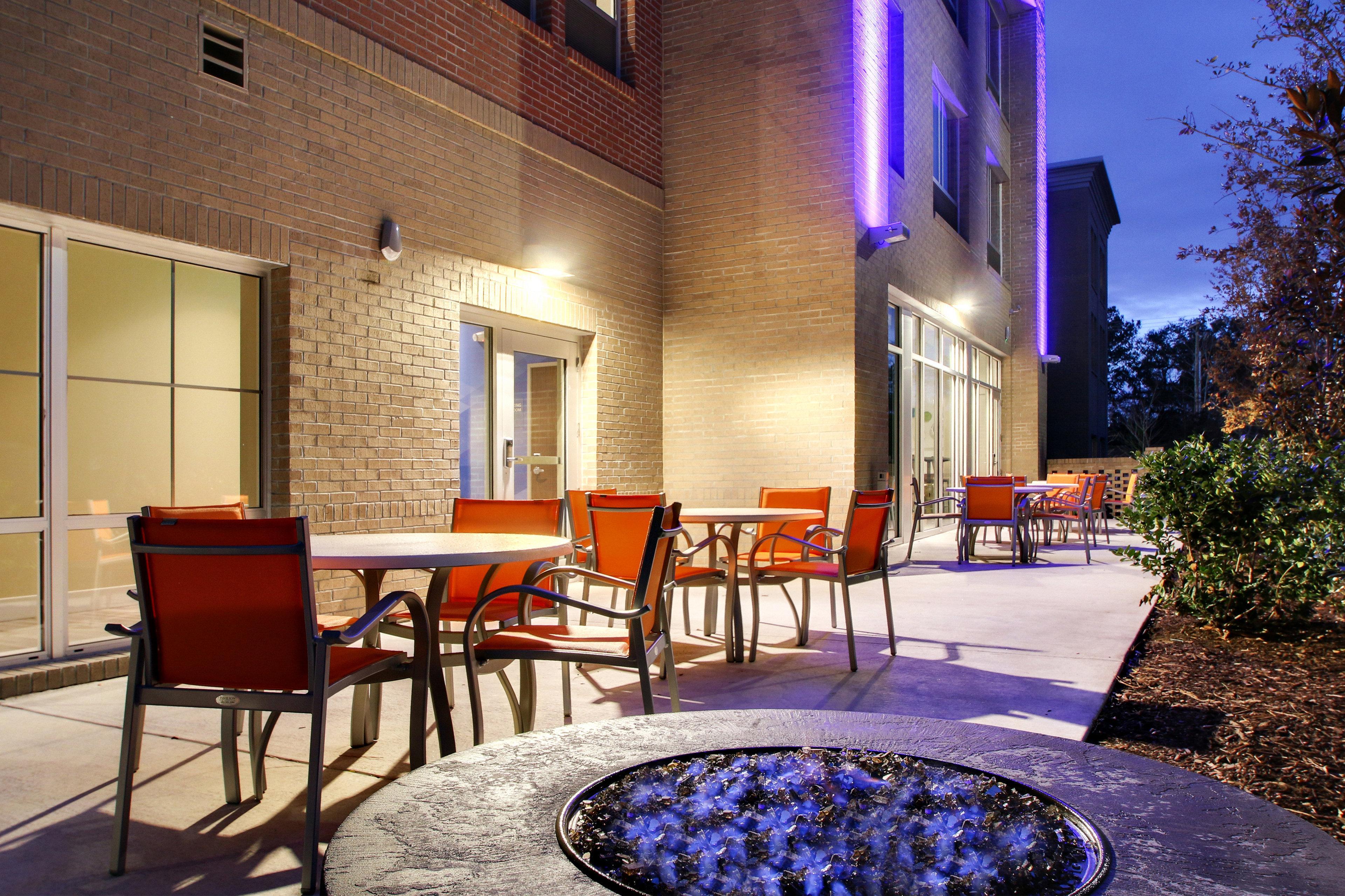 Holiday Inn Express & Suites Charleston Ne Mt Pleasant Us17 By Ihg Mount Pleasant Exterior foto