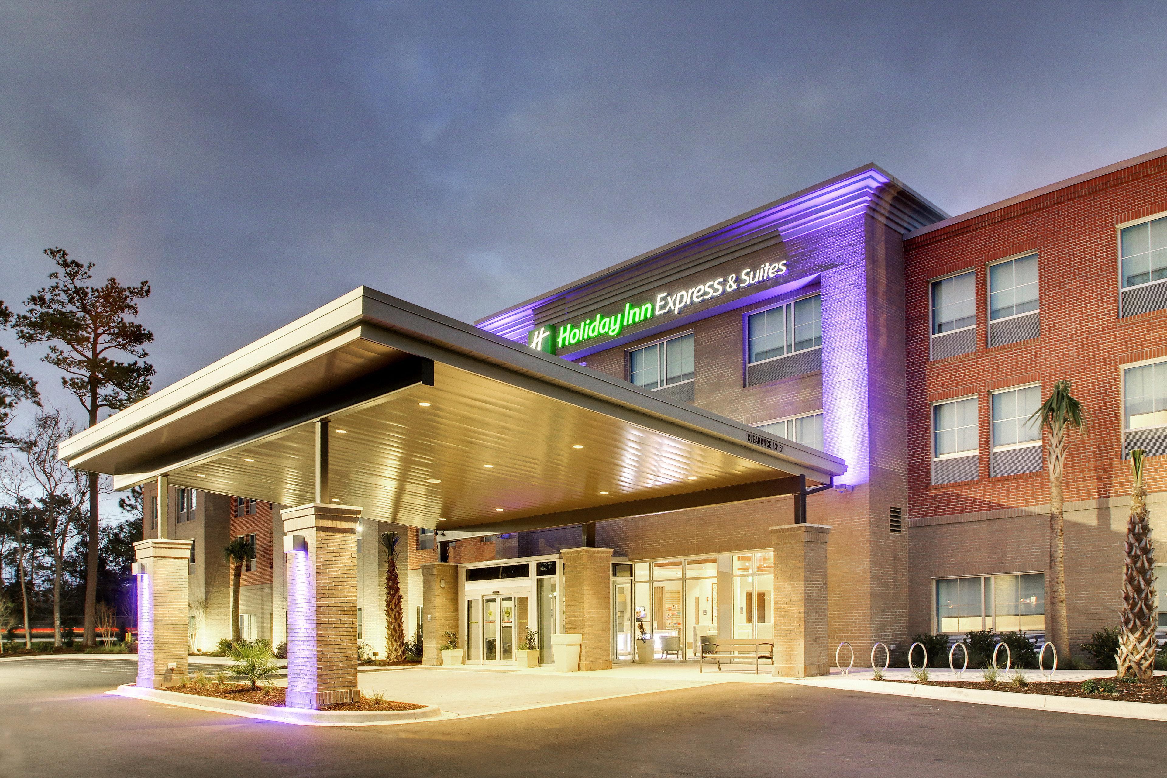 Holiday Inn Express & Suites Charleston Ne Mt Pleasant Us17 By Ihg Mount Pleasant Exterior foto